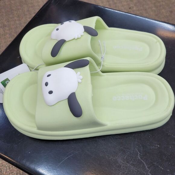 Brand New Sanrio Pochacco Big Charm Slippers Size: US 7.5 - Picture 3 of 9